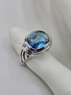 Swarovski Crystal Elements Silver Statement Ring Aquamarine Blue Size 10.5 Prom